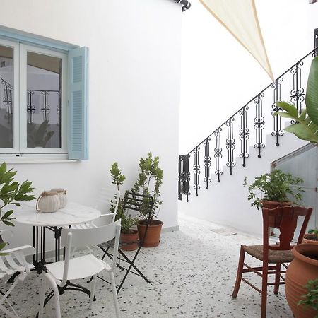 Live In Athens, Thiseio Historic House Eksteriør bilde