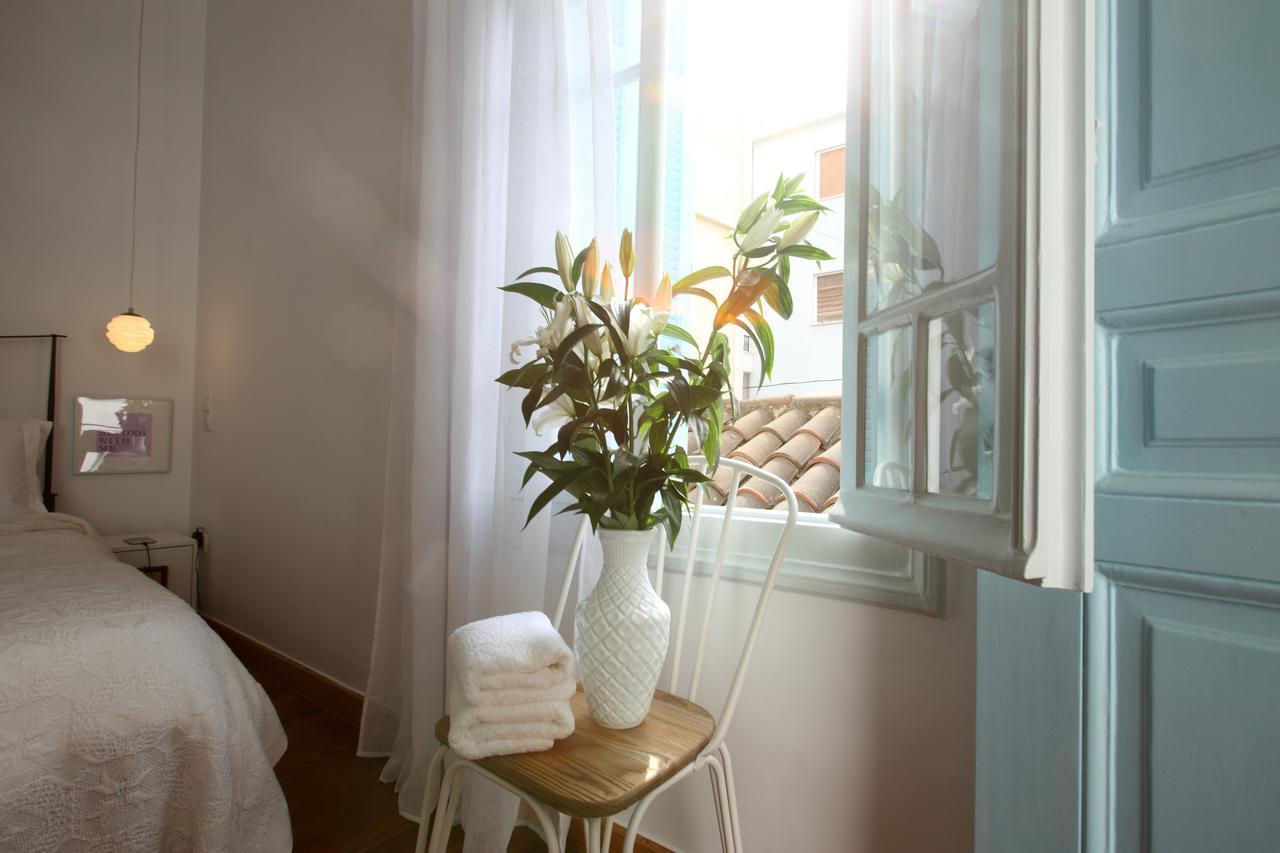 Live In Athens, Thiseio Historic House Eksteriør bilde