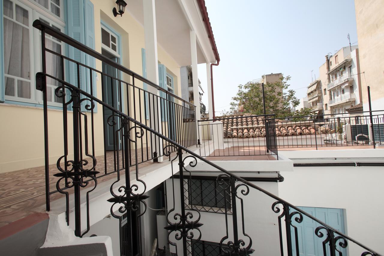 Live In Athens, Thiseio Historic House Eksteriør bilde