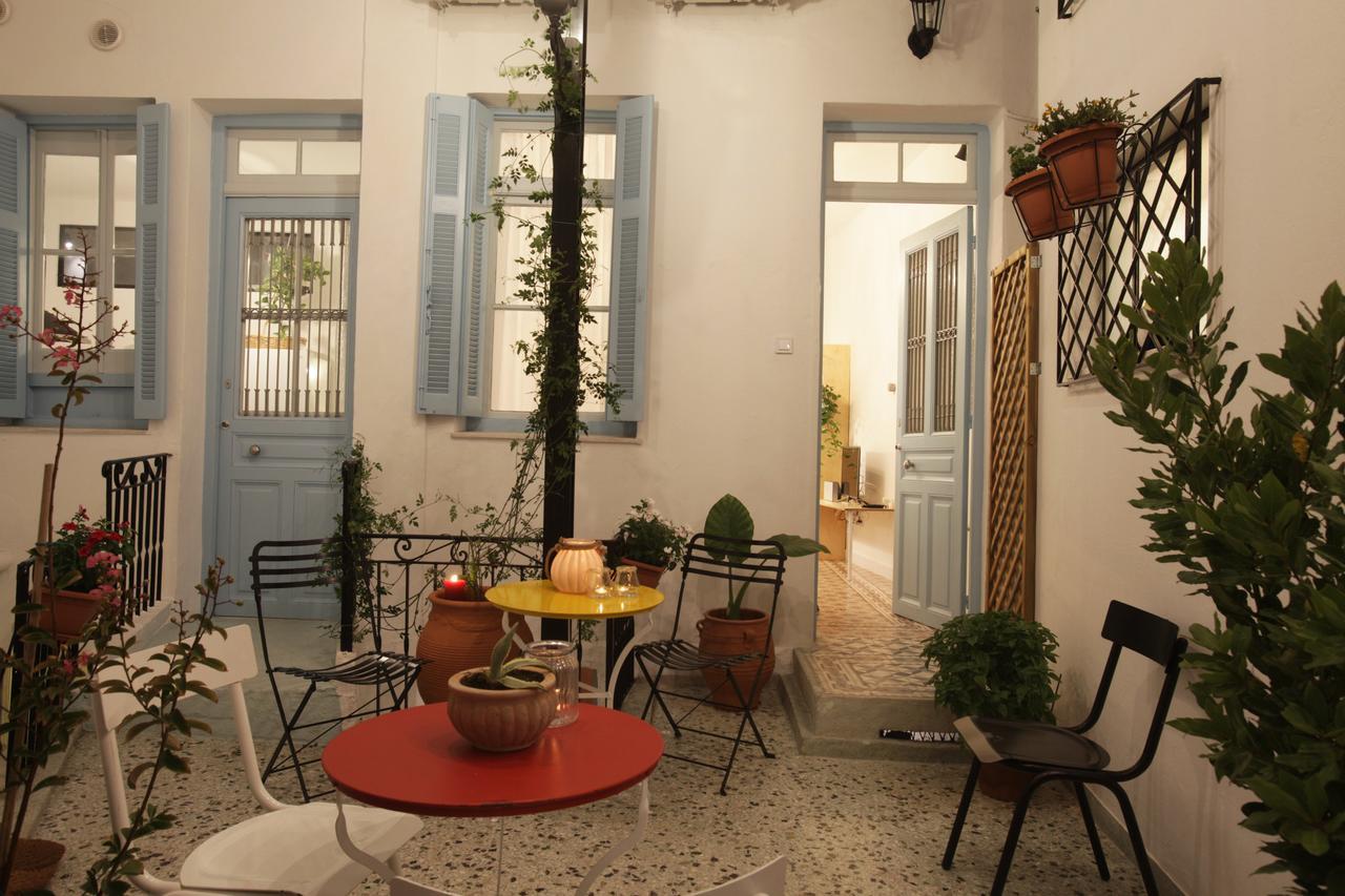 Live In Athens, Thiseio Historic House Eksteriør bilde