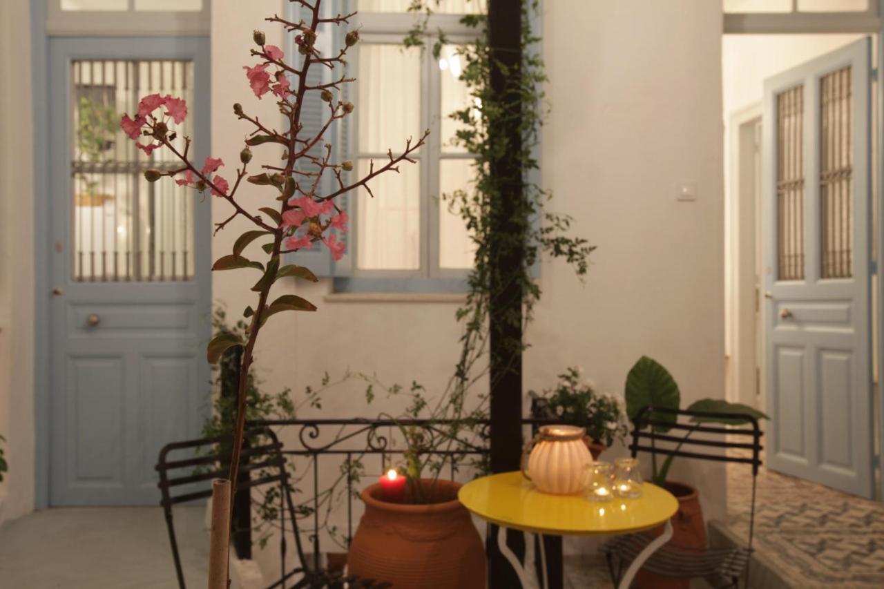 Live In Athens, Thiseio Historic House Eksteriør bilde