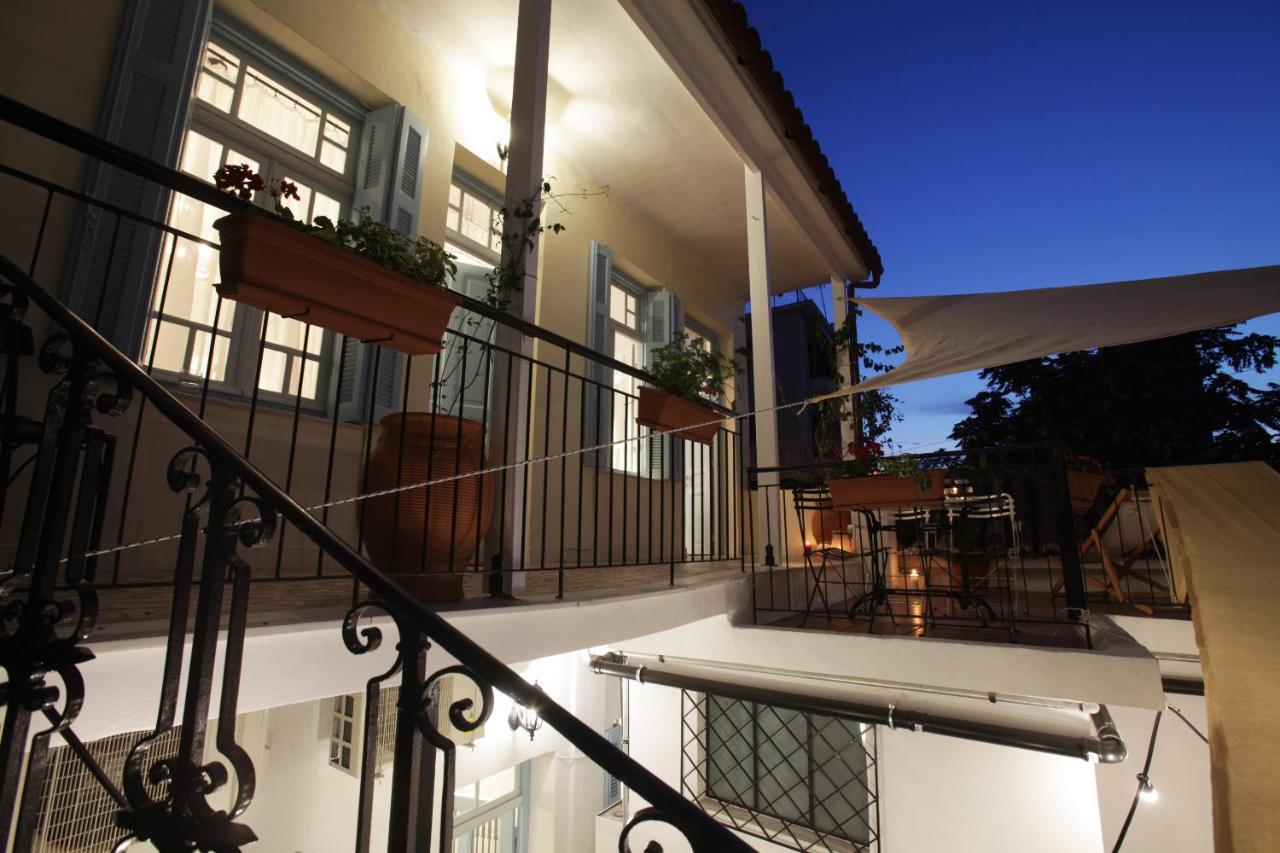 Live In Athens, Thiseio Historic House Eksteriør bilde